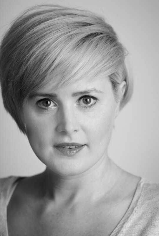 Suzanne Magowan Headshot by Robert Pereira Hind